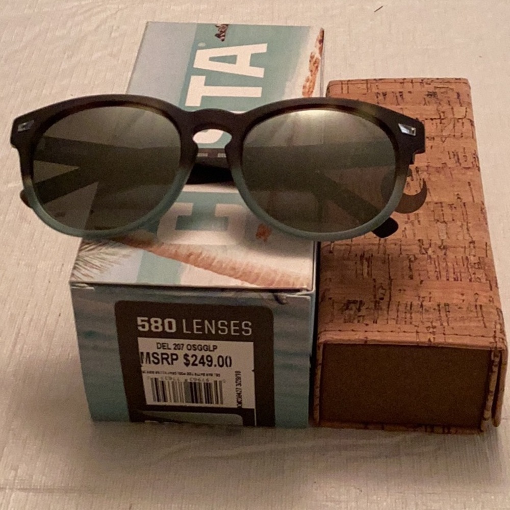 COSTA DEL MAR Del 207 Mirror Lenses Sunglasses